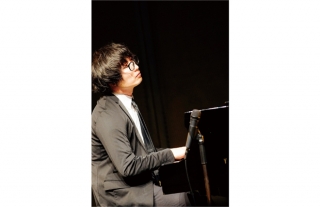 【ココウォーク】FM長崎 ブック&カフェ MUSICS 岸本亮ソロライブ