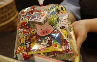 【クリスマスプレゼントの救世主】夢やの駄菓子はいかが？