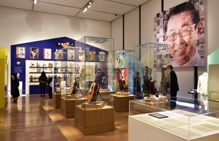 長崎県美術館「特別展 さだまさしの世界」多彩な才能に触れる展覧会初開催！